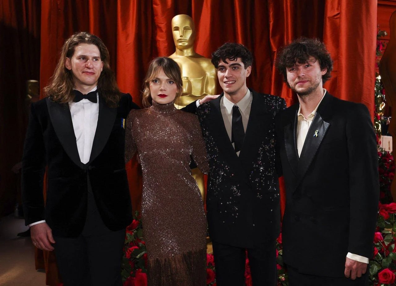 Представники команди польського фільму Іа з’явилися на Оскарі з жовто-блакитними стрічками.